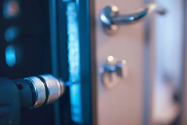 Abertura de portas residenciais e comerciais